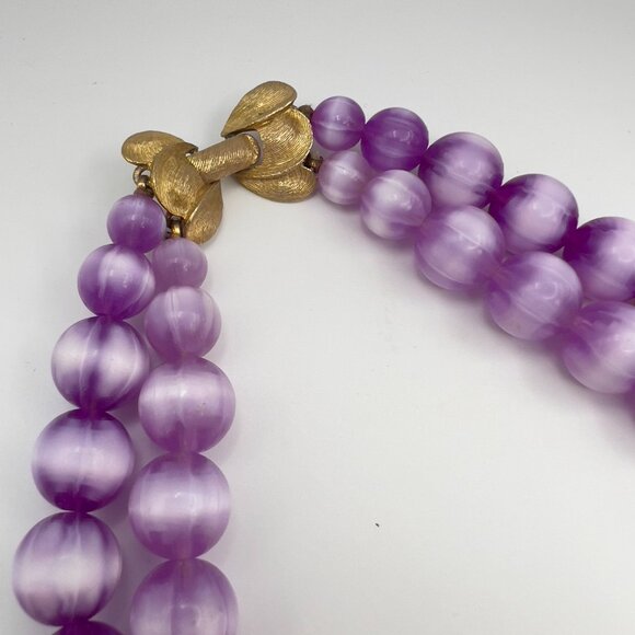 Vintage Mid Century Moonglow Bubble Beaded Necklace Purple - Picture 4 of 7